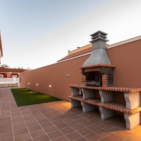 Villa Cayetana カレタ・デ・フステ エクステリア 写真